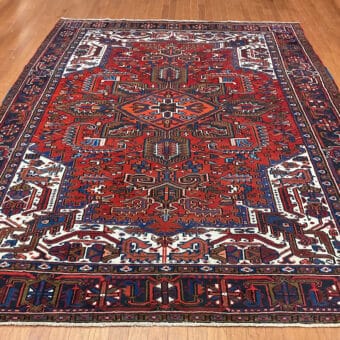 Fine Persian Hand-knotted Heriz Wool Rug (7'10 x 10'3)