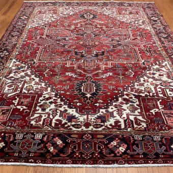 Fine Persian Hand-knotted Heriz Wool Rug (8'6 x 11'1)